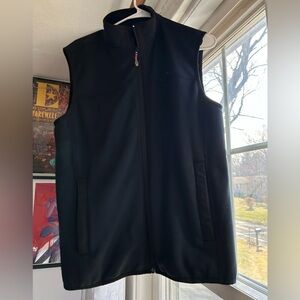Vineyard Vines Men's Black Vest